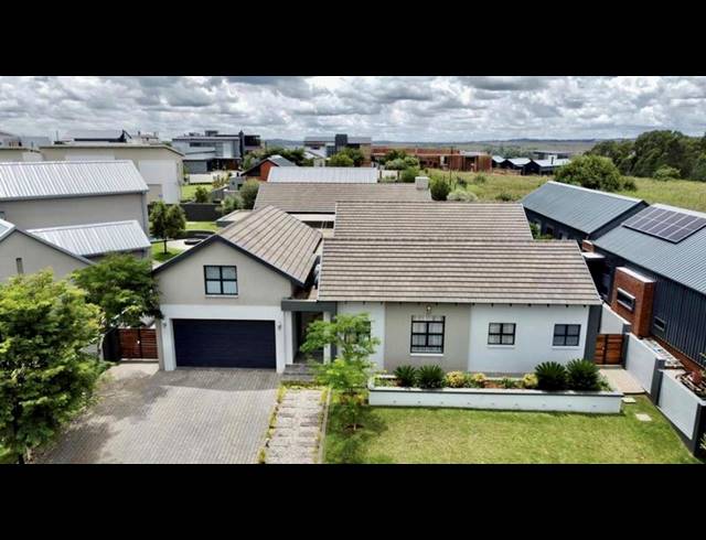 4 BEDROOM HOUSE FOR SALE IN MIDSTREAM ESTATE